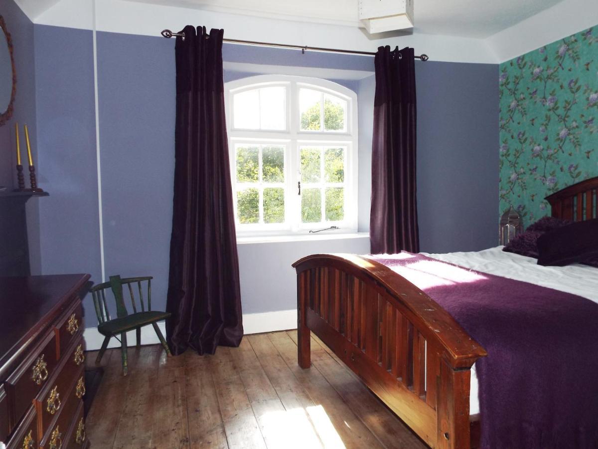 เดอะ โอลด์ วิคาเรจ บีแอนด์บี Bed & Breakfast โคลฟอร์ด ภายนอก รูปภาพ