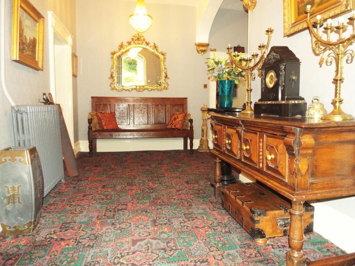 เดอะ โอลด์ วิคาเรจ บีแอนด์บี Bed & Breakfast โคลฟอร์ด ภายนอก รูปภาพ